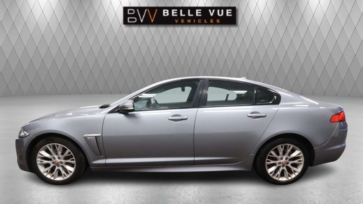 Used Jaguar XF 2015 for sale - 77251459: Photo 7