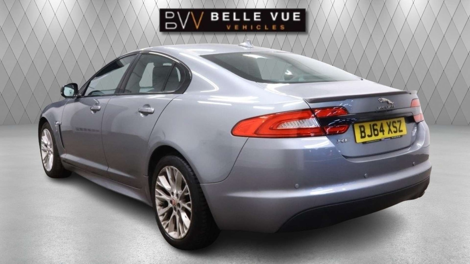 Used Jaguar XF 2015 for sale - 77251459: Photo 8