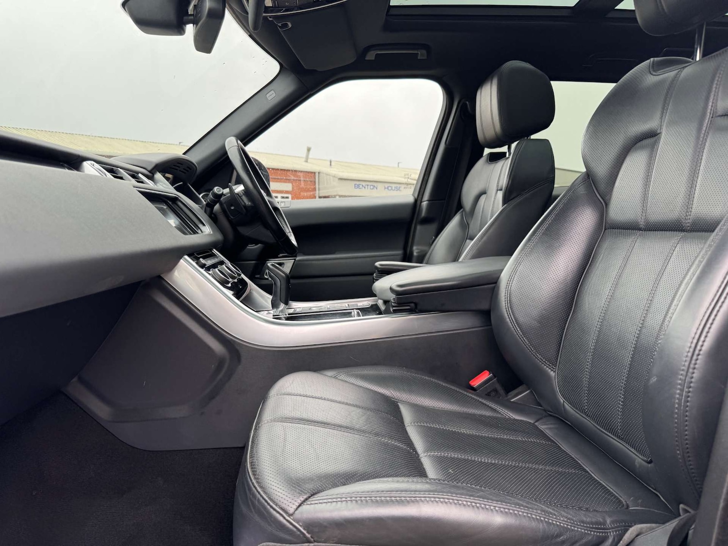 Used Land Rover Range Rover Sport 2015 for sale - 76600651: Photo 15