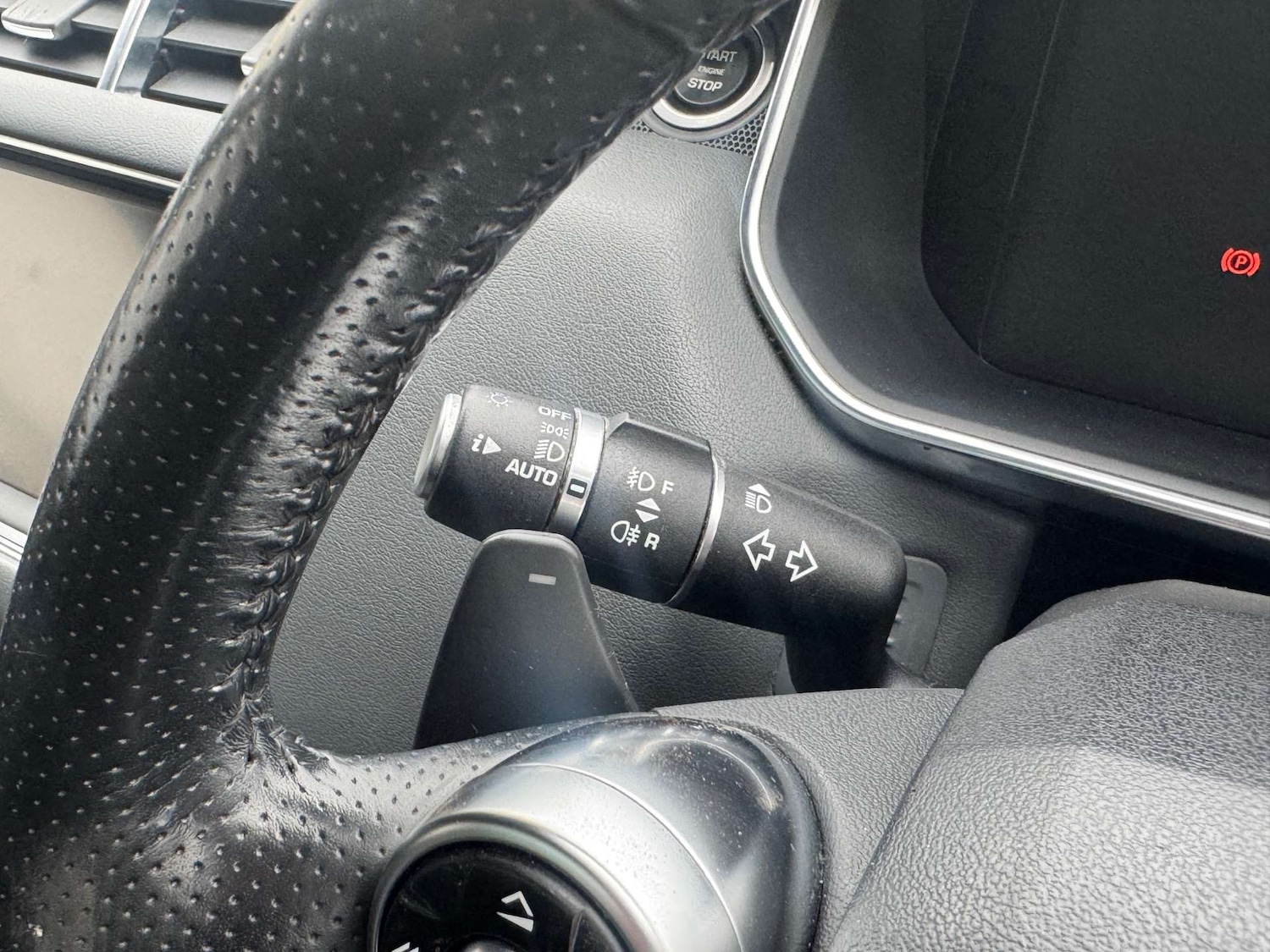 Used Land Rover Range Rover Sport 2015 for sale - 76600651: Photo 31