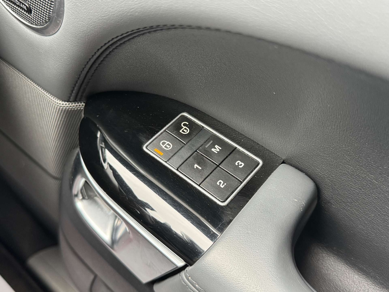 Used Land Rover Range Rover Sport 2015 for sale - 76600651: Photo 38