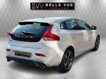 Used Volvo V40 2015 for sale - 76101644: Photo