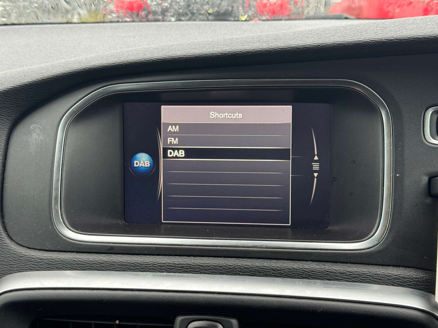 Used Volvo V40 2019 for sale - 76608988: Photo 22