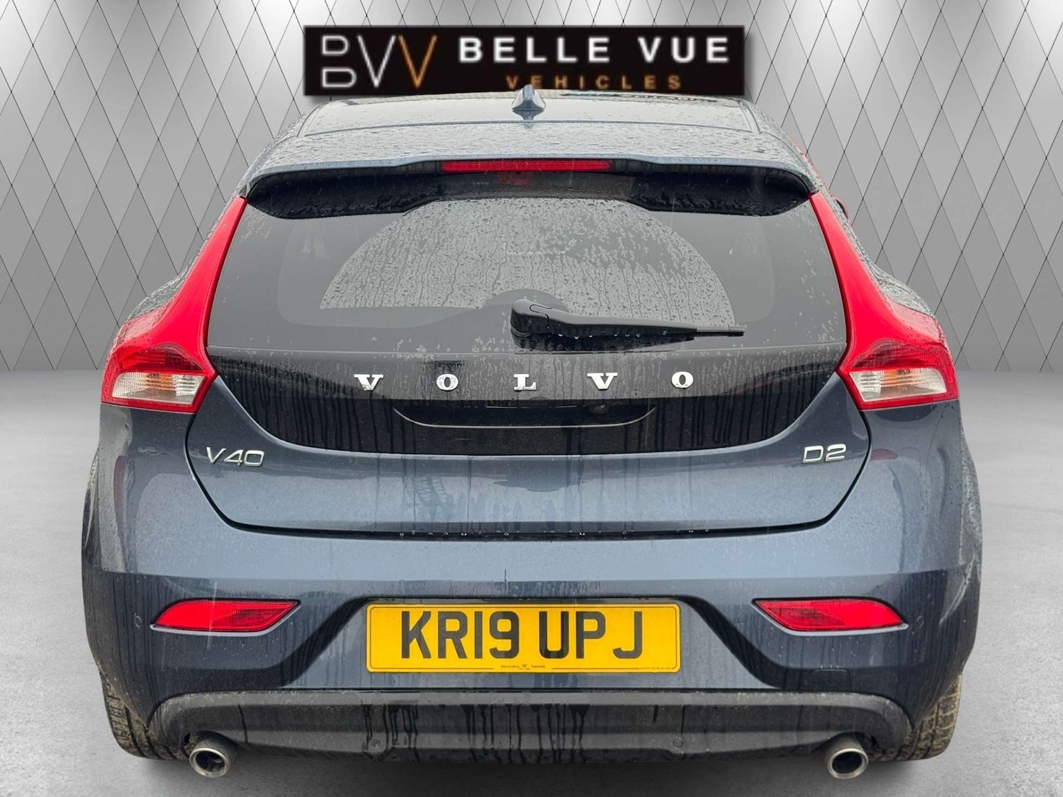 Used Volvo V40 2019 for sale - 76608988: Photo 3