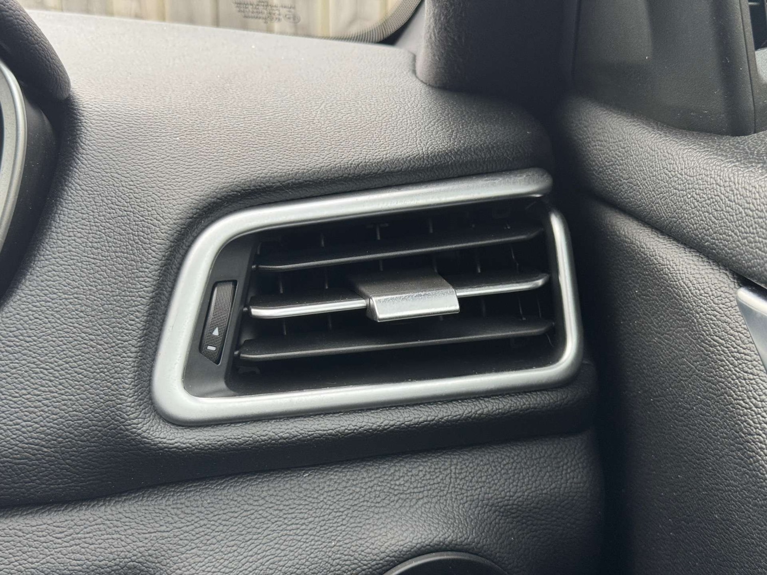 Used Maserati Ghibli 2017 for sale - 76334978: Photo 24