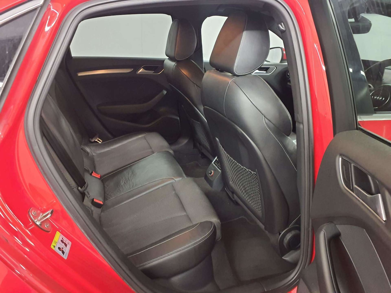 Used Audi A3 2015 for sale - 76458544: Photo 8