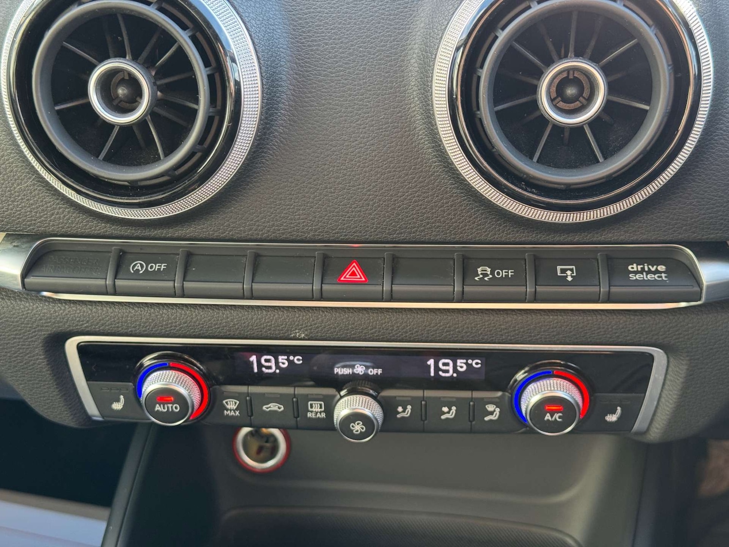 Used Audi A3 2014 for sale - 76363562: Photo 34