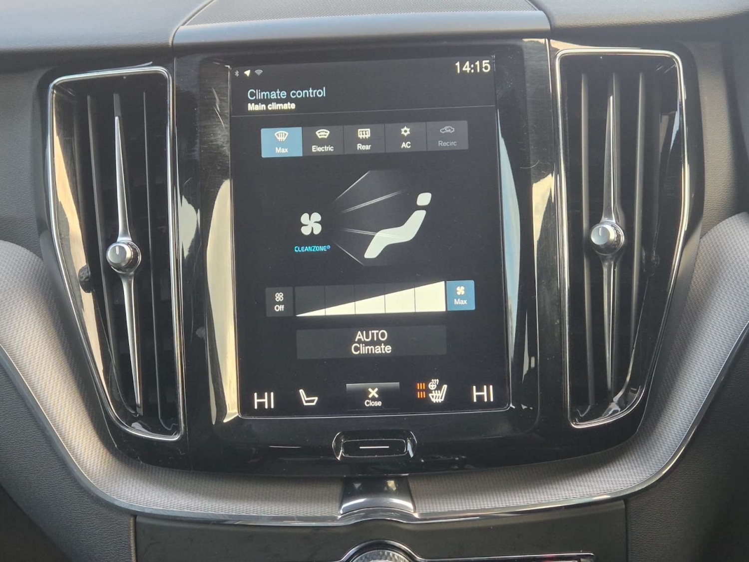 Used Volvo XC60 2018 for sale - 76563175: Photo 23