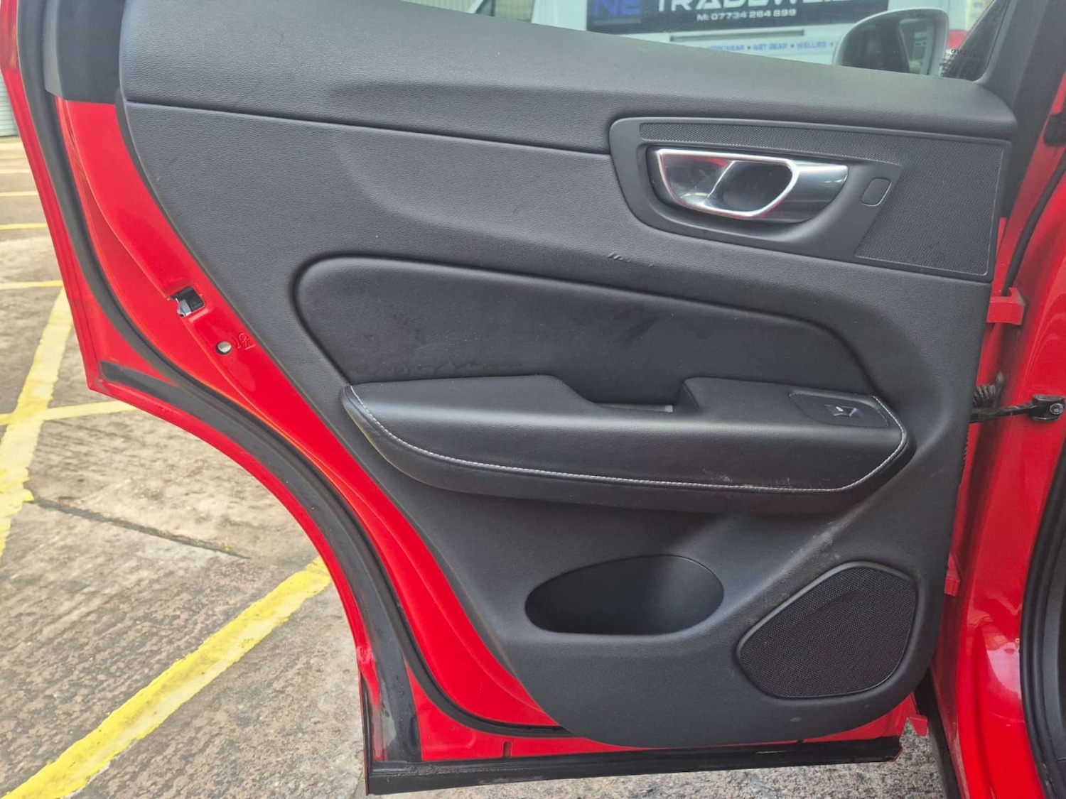 Used Volvo XC60 2018 for sale - 76563175: Photo 38