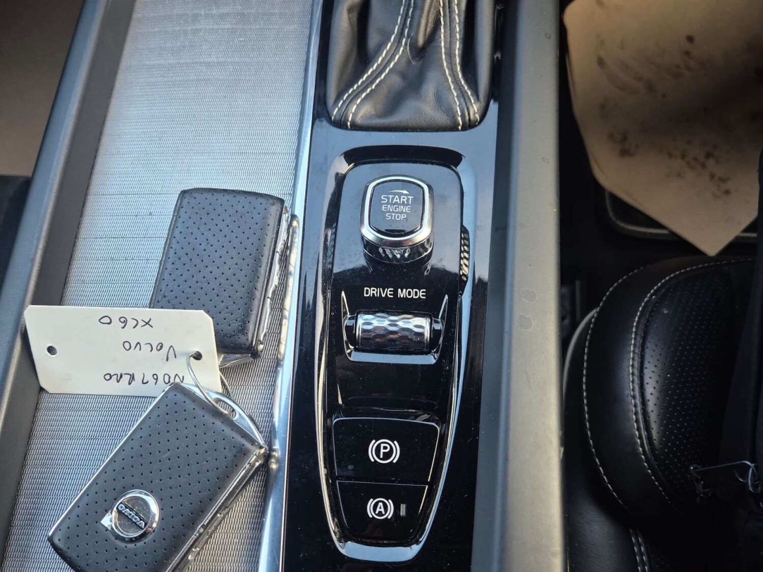 Used Volvo XC60 2018 for sale - 76563175: Photo 43