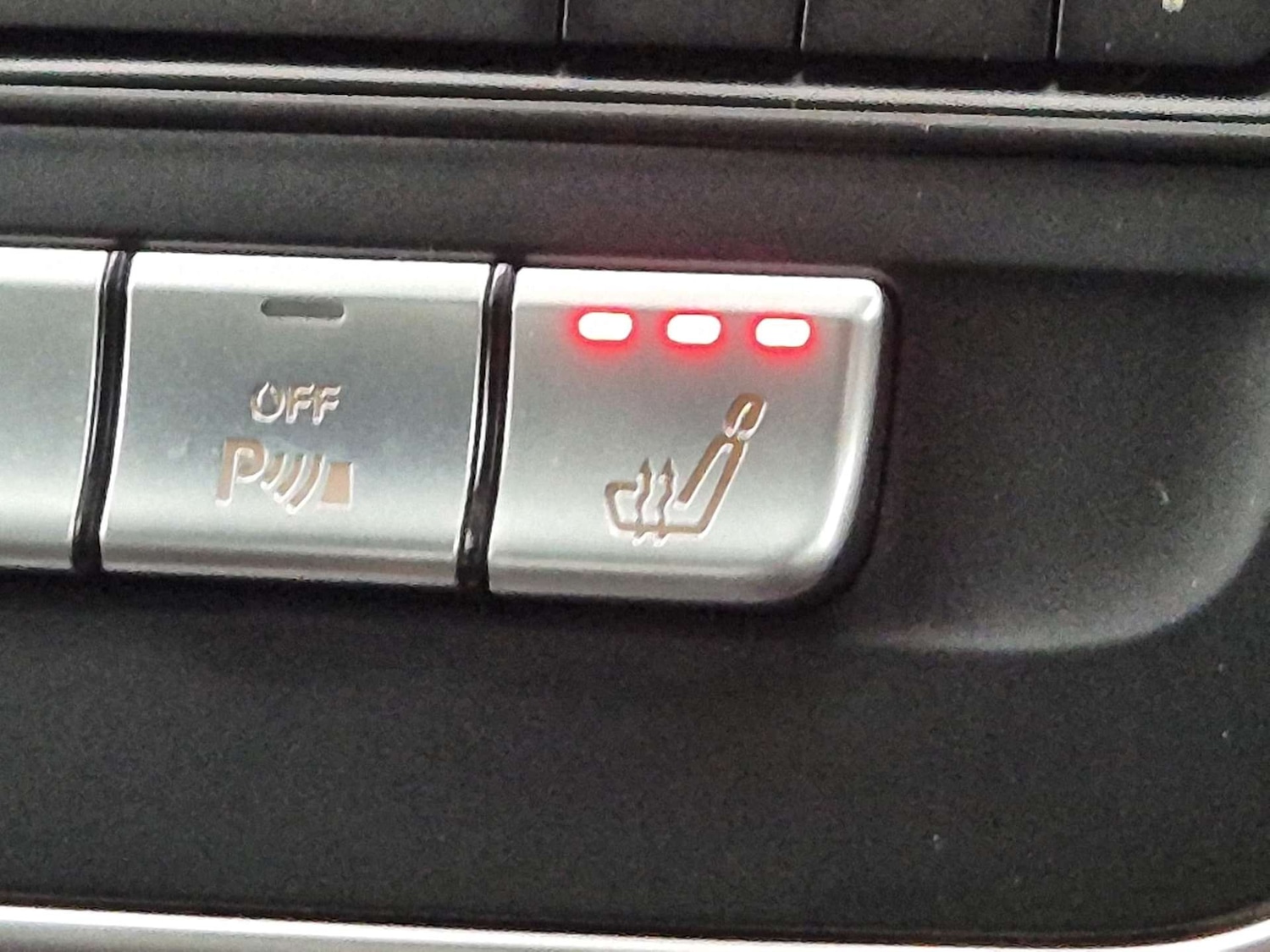 Used Mercedes-Benz CLA 2018 for sale - 76563165: Photo 41