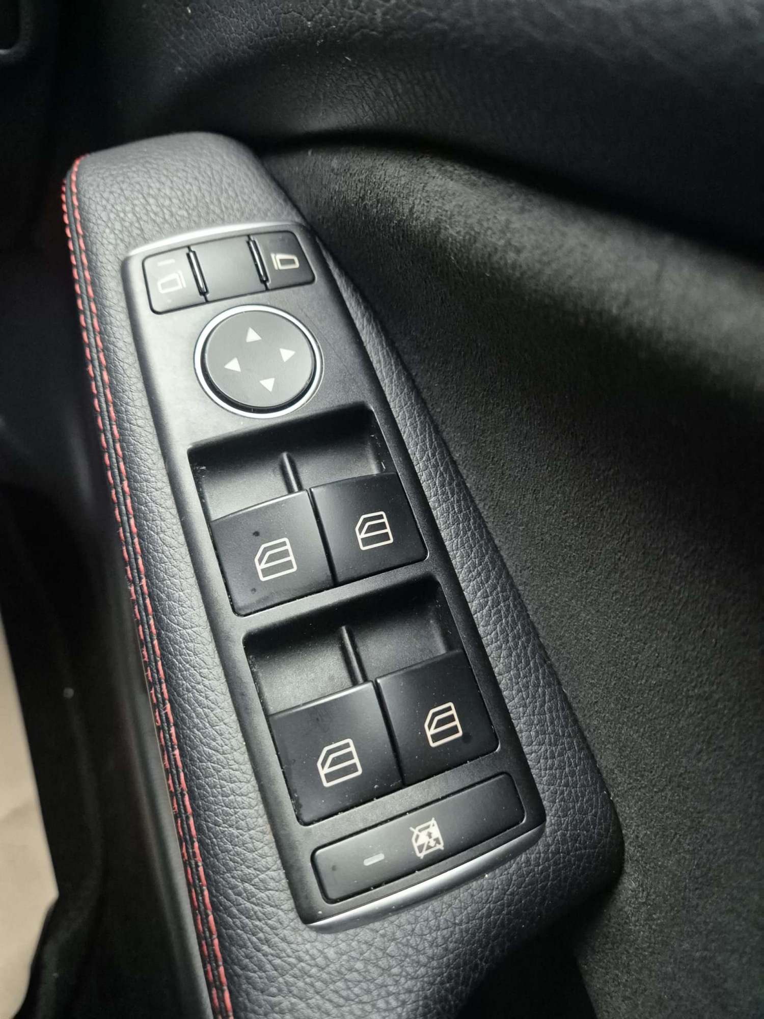 Used Mercedes-Benz CLA 2018 for sale - 76563165: Photo 51