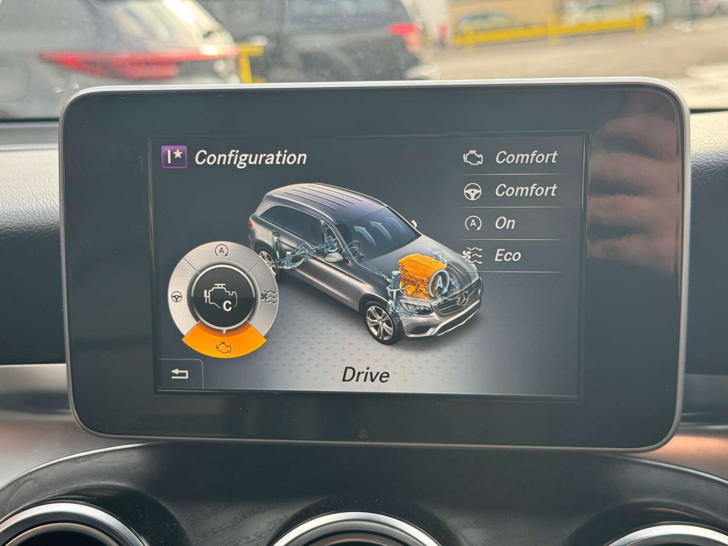 Used Mercedes-Benz GLC 2018 for sale - 76101575: Photo 46