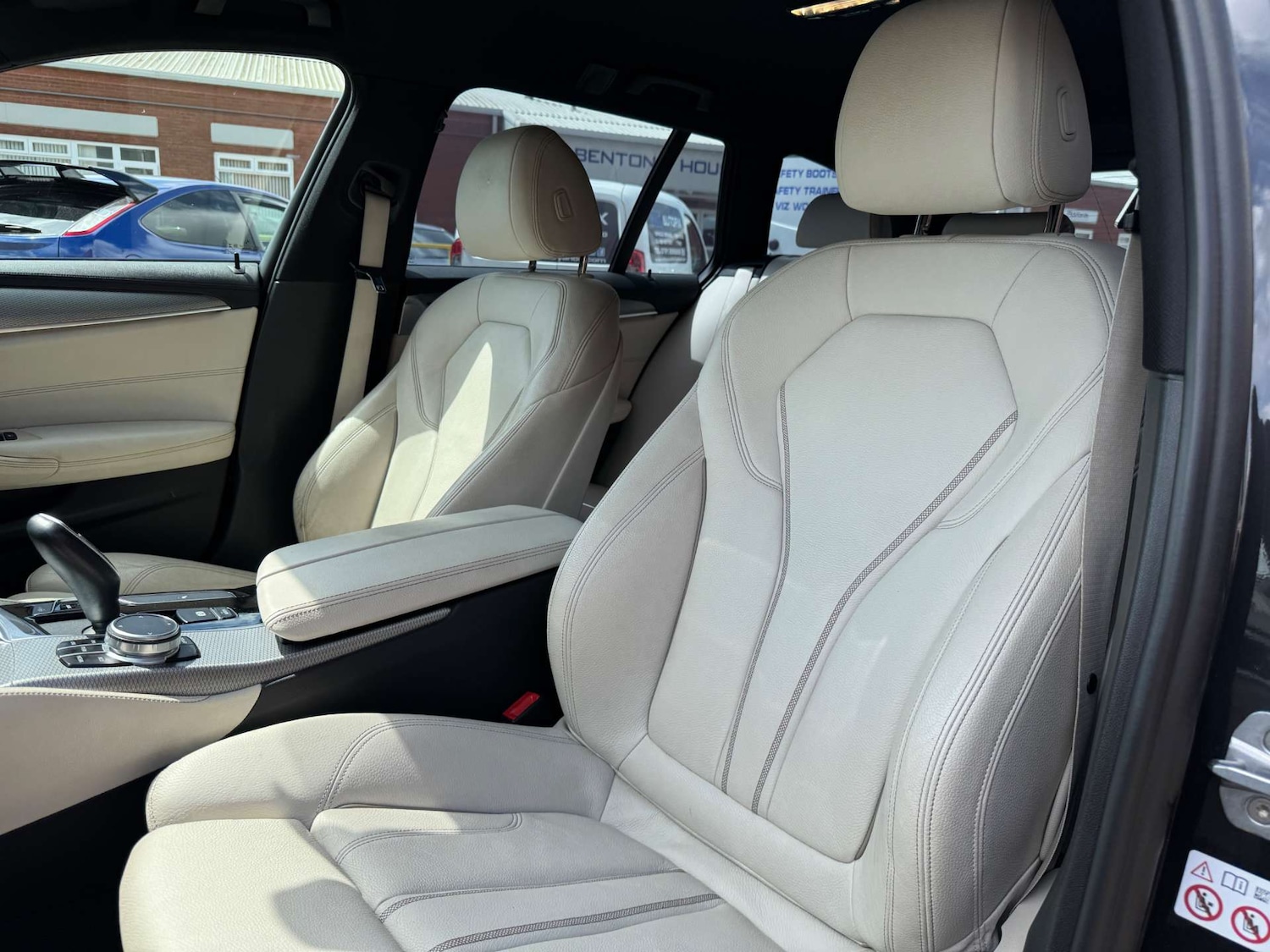 Used BMW 5 Series 2018 for sale - 76465953: Photo 15