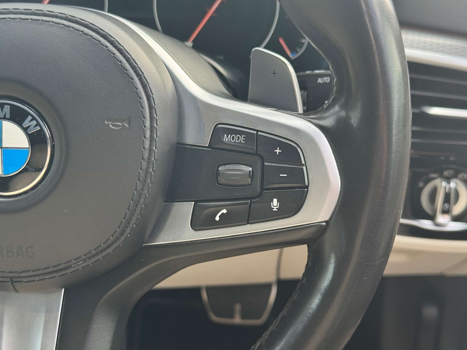 Used BMW 5 Series 2018 for sale - 76465953: Photo 29