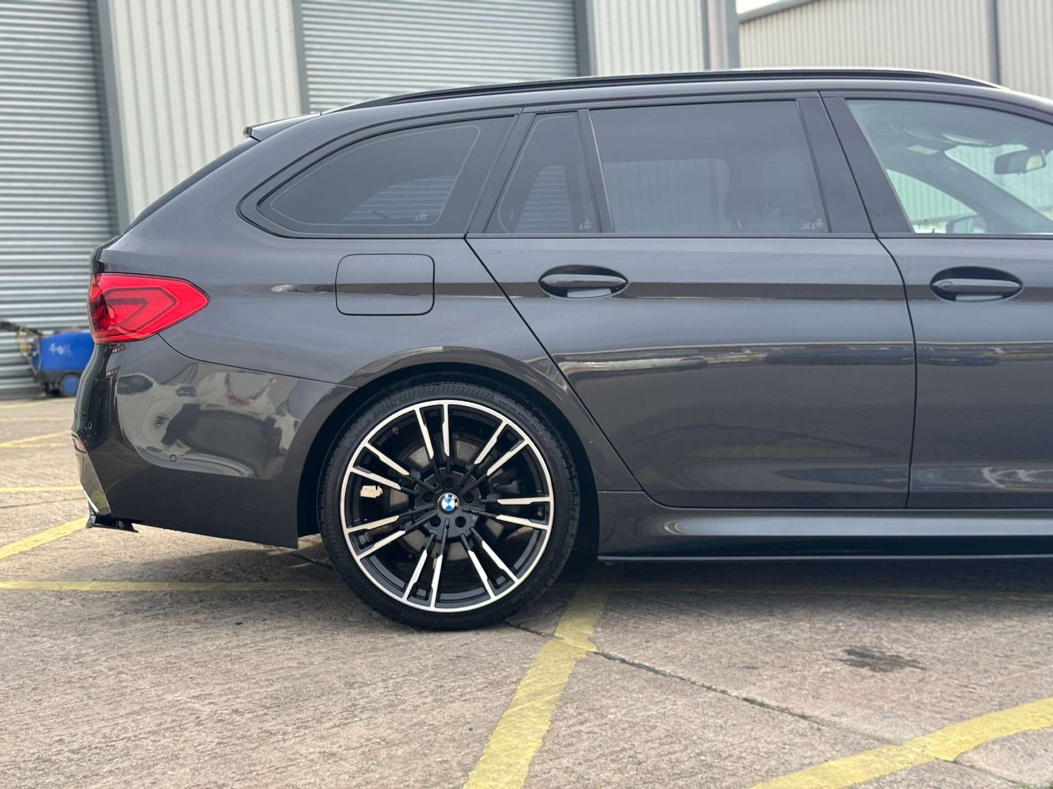 Used BMW 5 Series 2018 for sale - 76465953: Photo 47