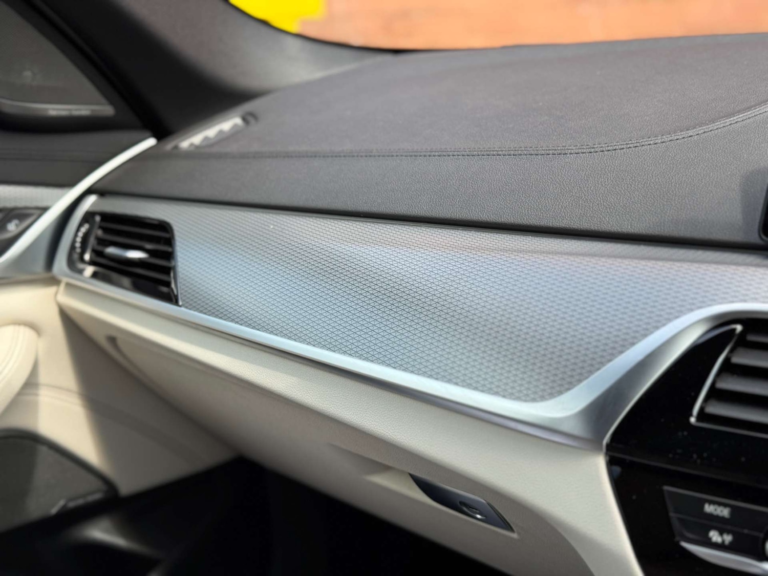 Used BMW 5 Series 2018 for sale - 76465953: Photo 60