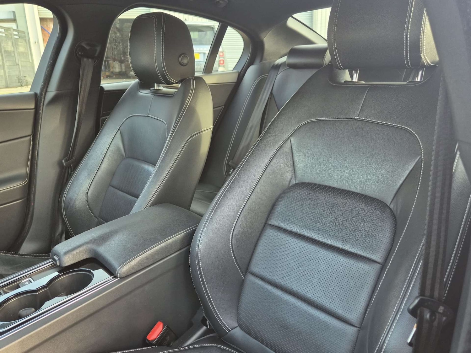 Used Jaguar XE 2016 for sale - 76475113: Photo 20