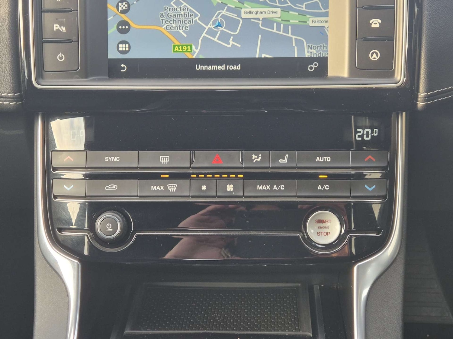 Used Jaguar XE 2016 for sale - 76475113: Photo 37