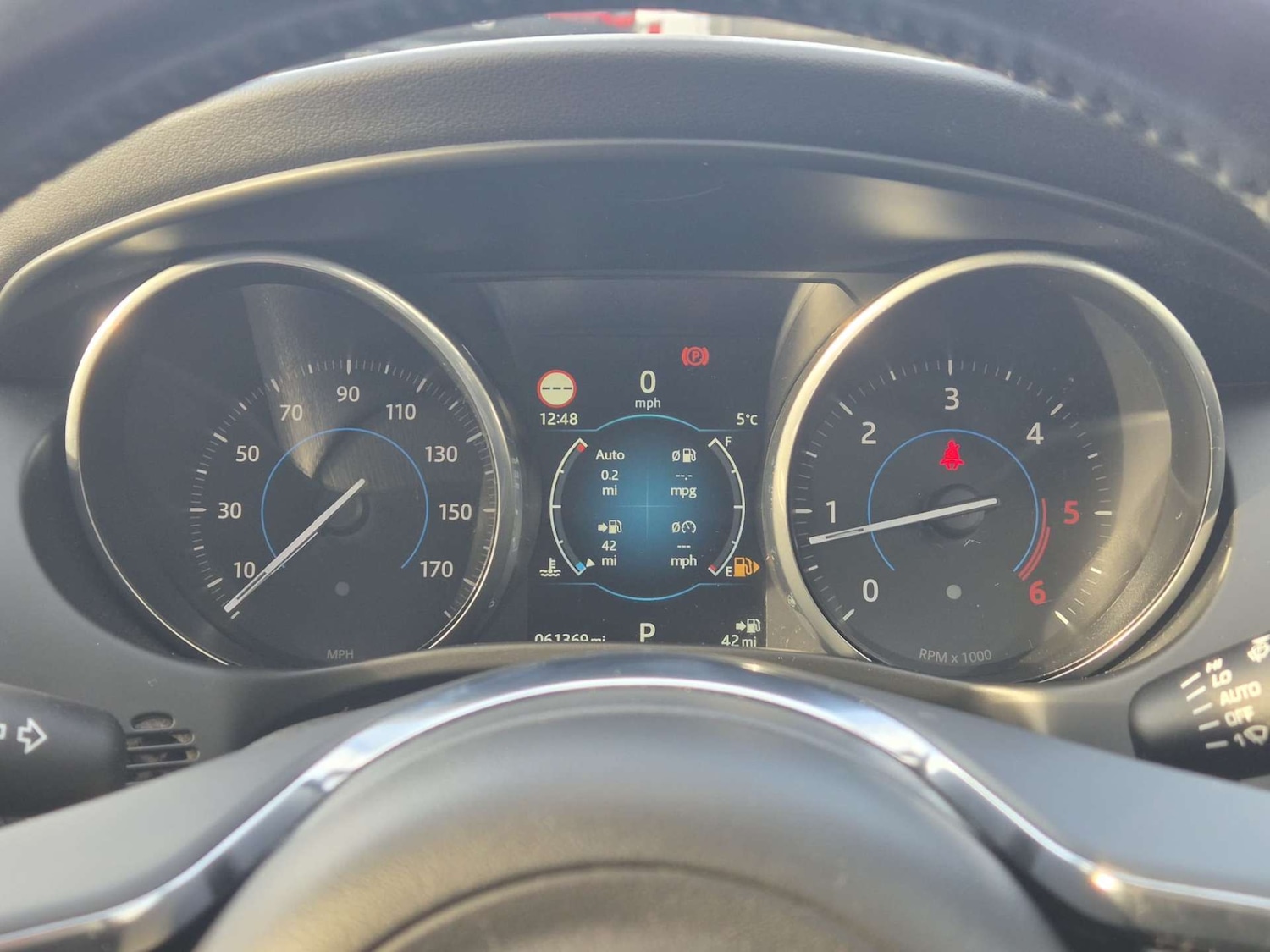 Used Jaguar XE 2016 for sale - 76475113: Photo 39