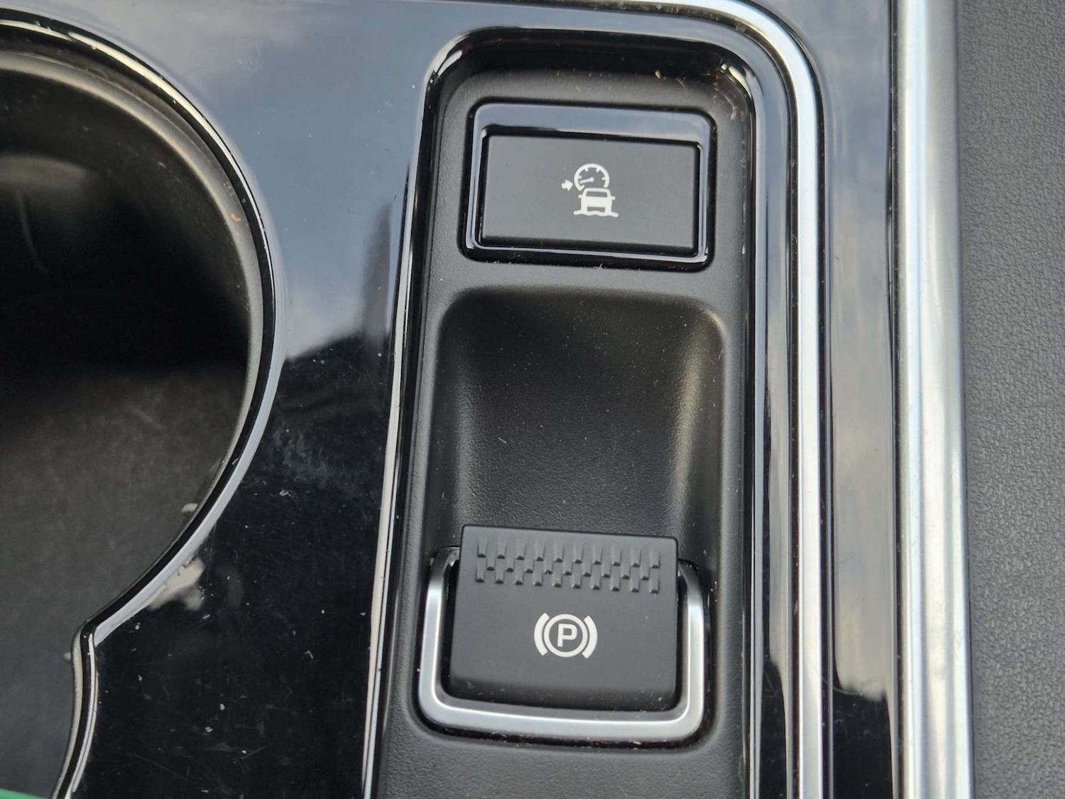 Used Jaguar XE 2016 for sale - 76475113: Photo 40