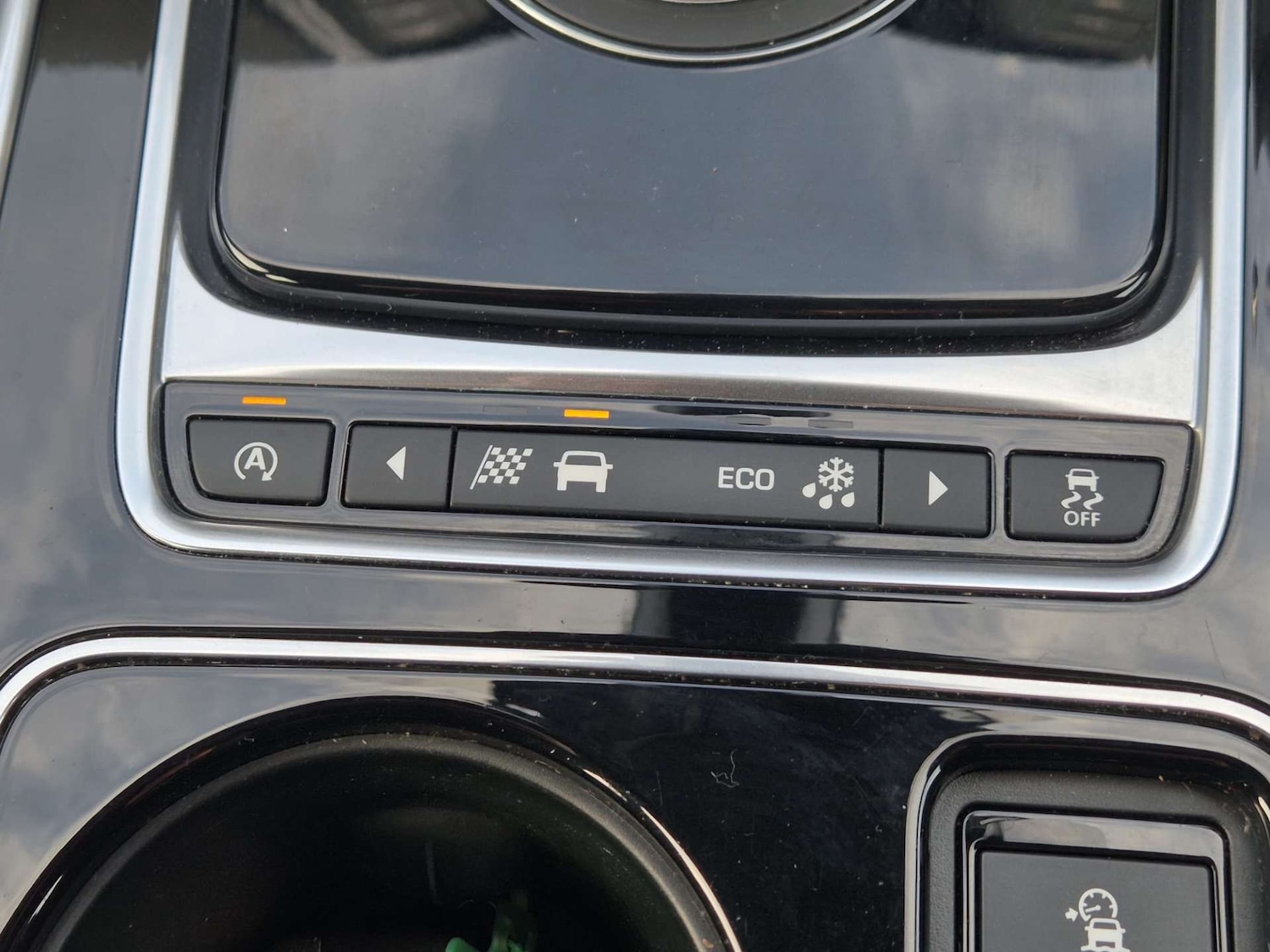 Used Jaguar XE 2016 for sale - 76475113: Photo 43