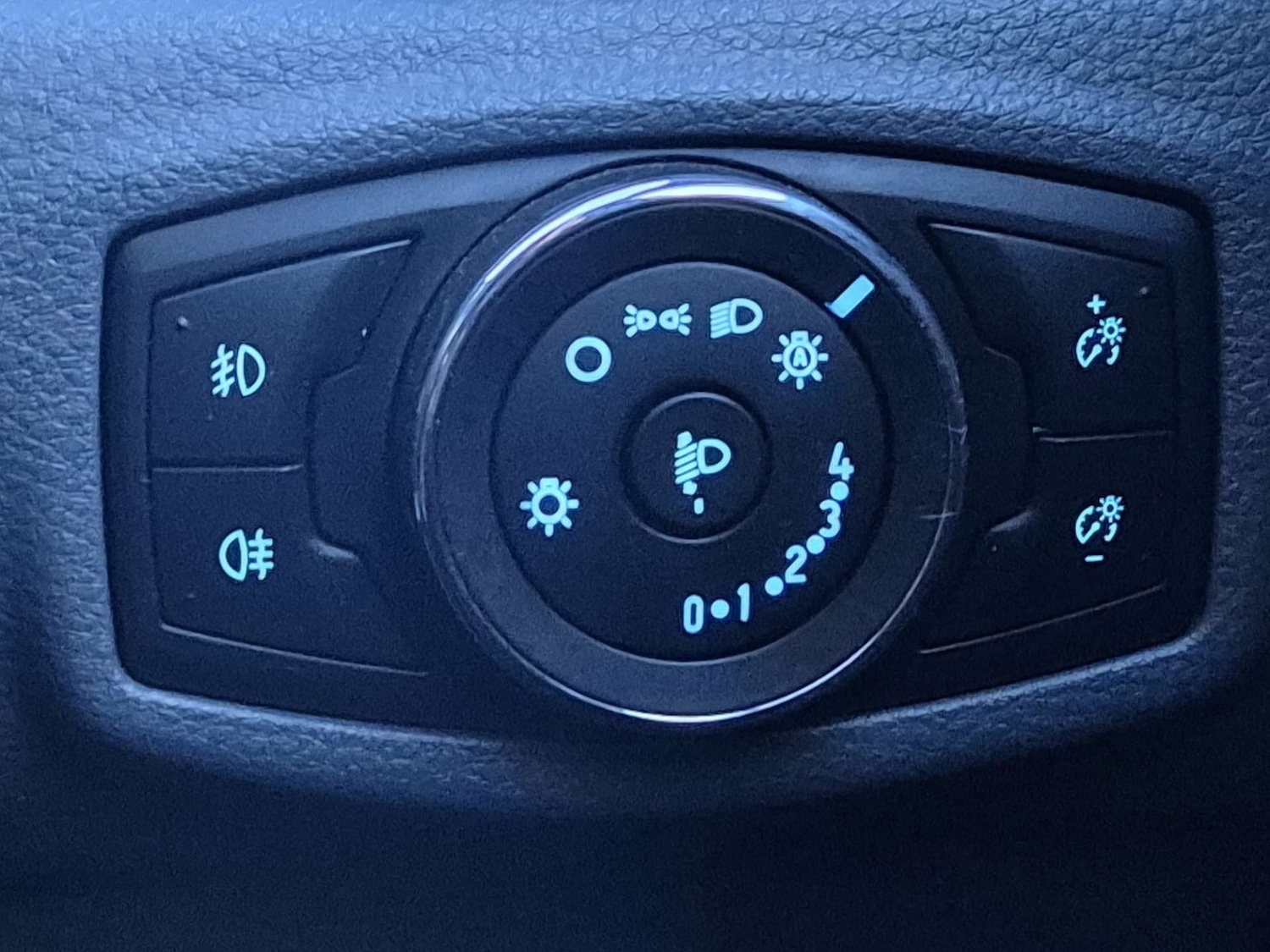 Used Ford Ranger 2016 for sale - 76400347: Photo 27