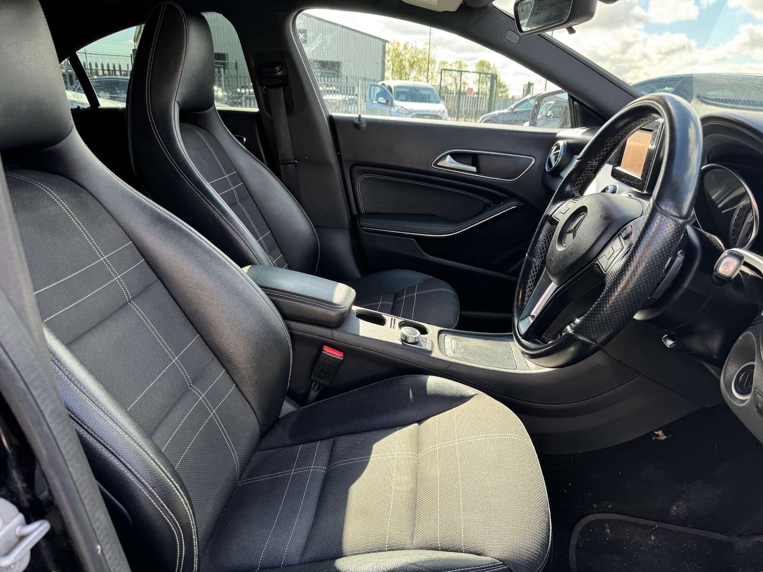 Used Mercedes-Benz CLA 2014 for sale - 76363656: Photo 7
