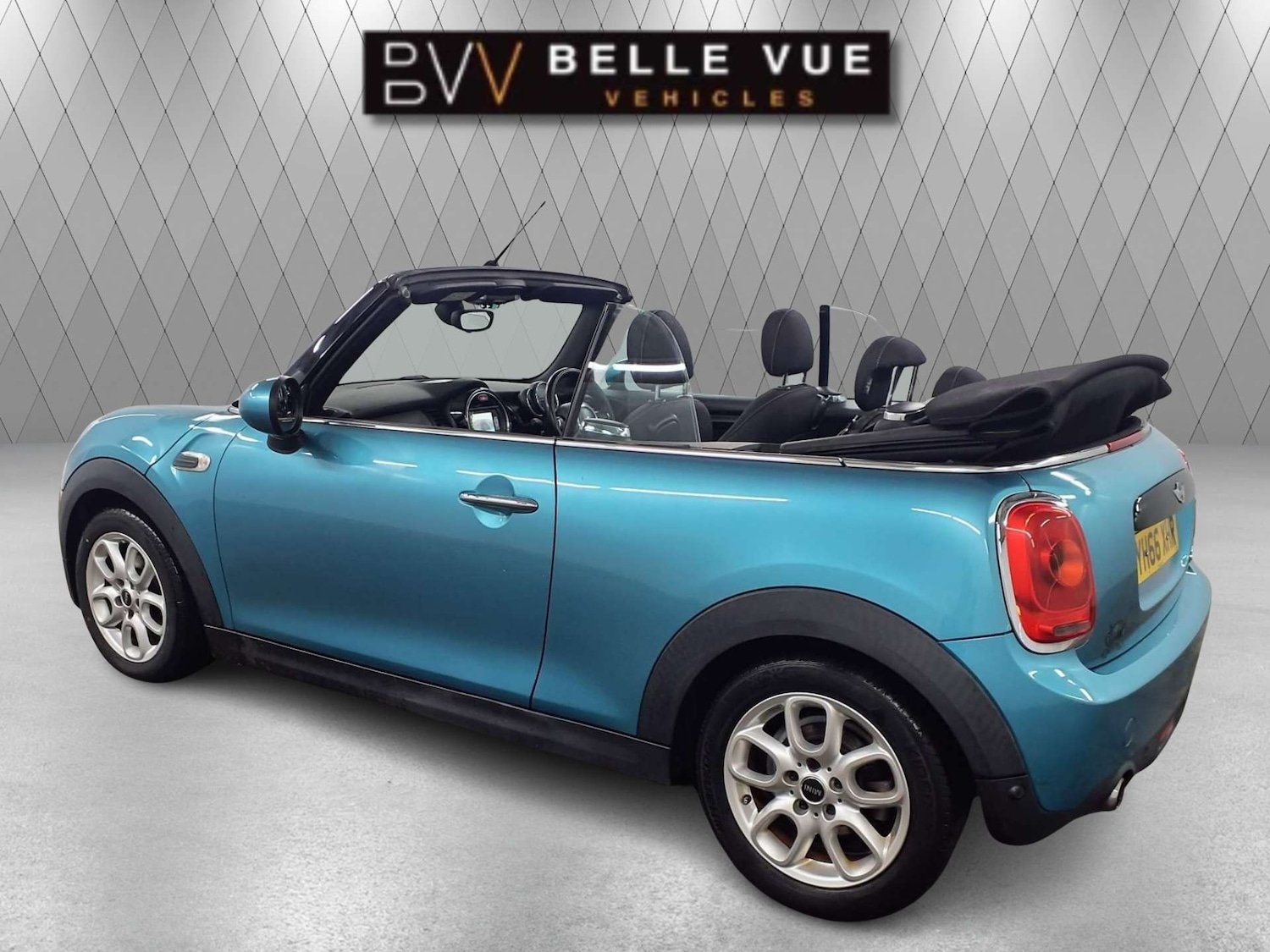 Used MINI Convertible 2016 for sale - 77154661: Photo 5