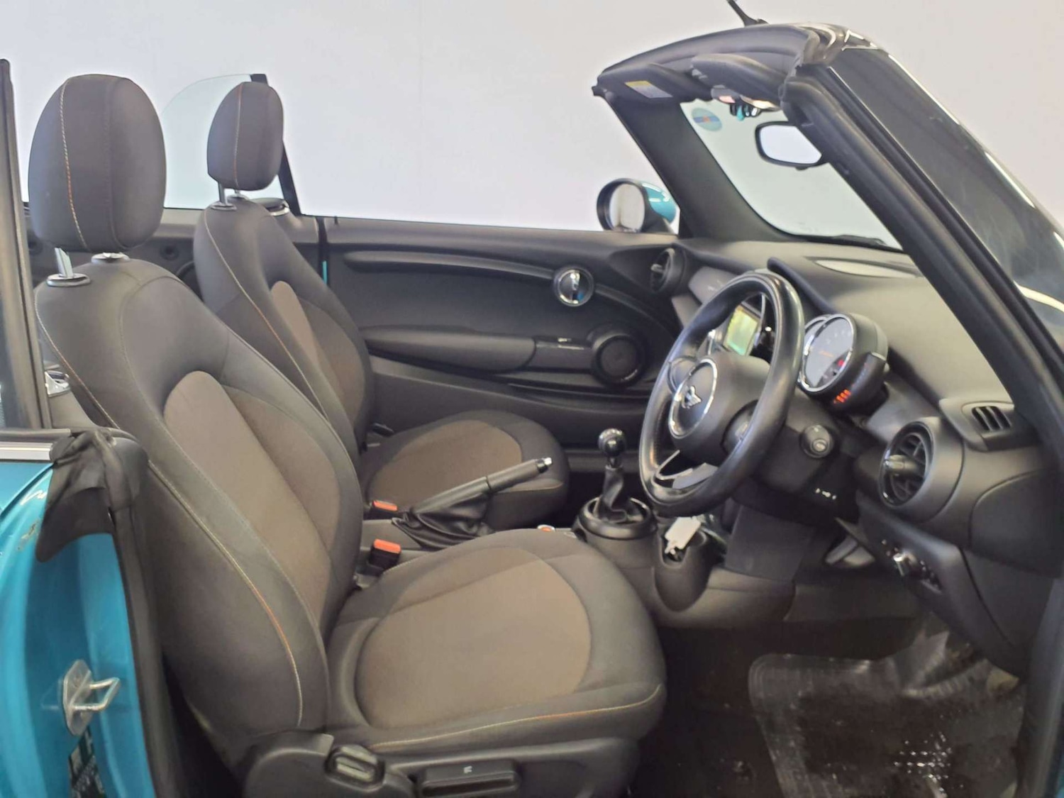 Used MINI Convertible 2016 for sale - 77154661: Photo 7