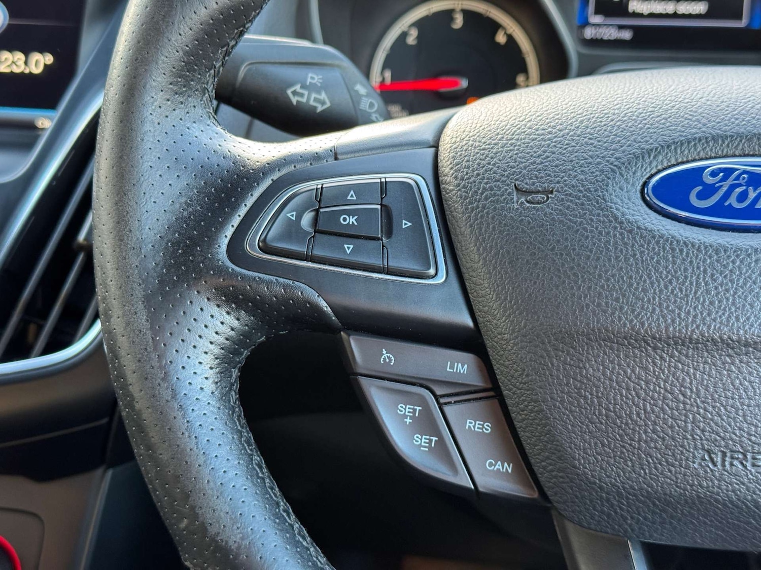 Used Ford Focus 2016 for sale - 76687506: Photo 25