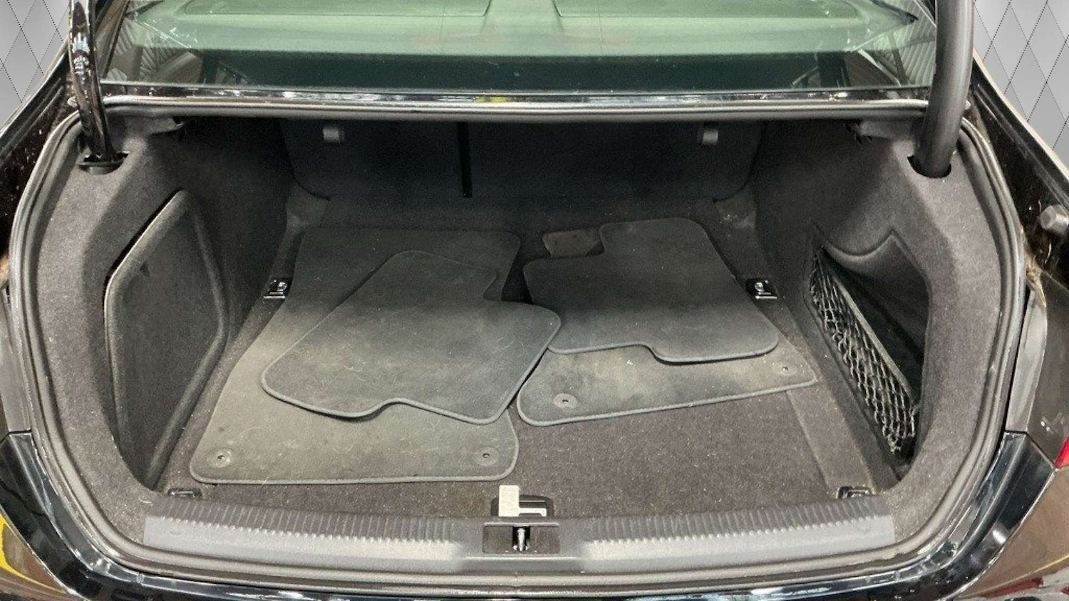 Used Audi A4 2014 for sale - 76703576: Photo 16