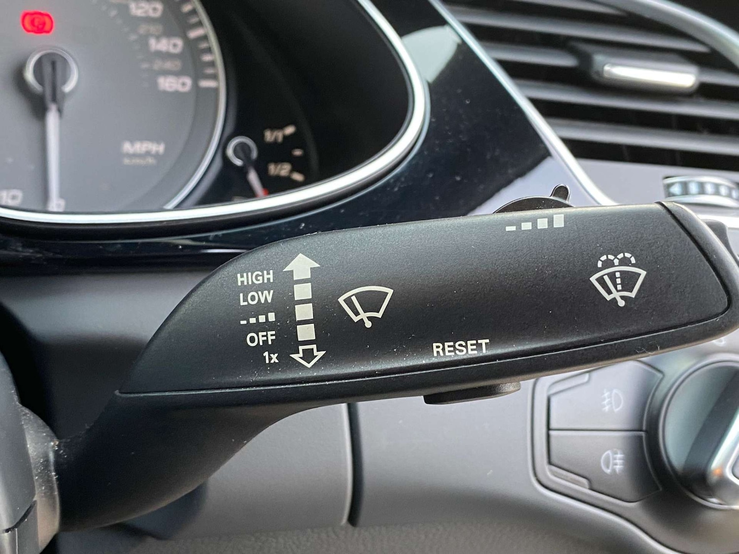 Used Audi A4 2014 for sale - 76703576: Photo 23