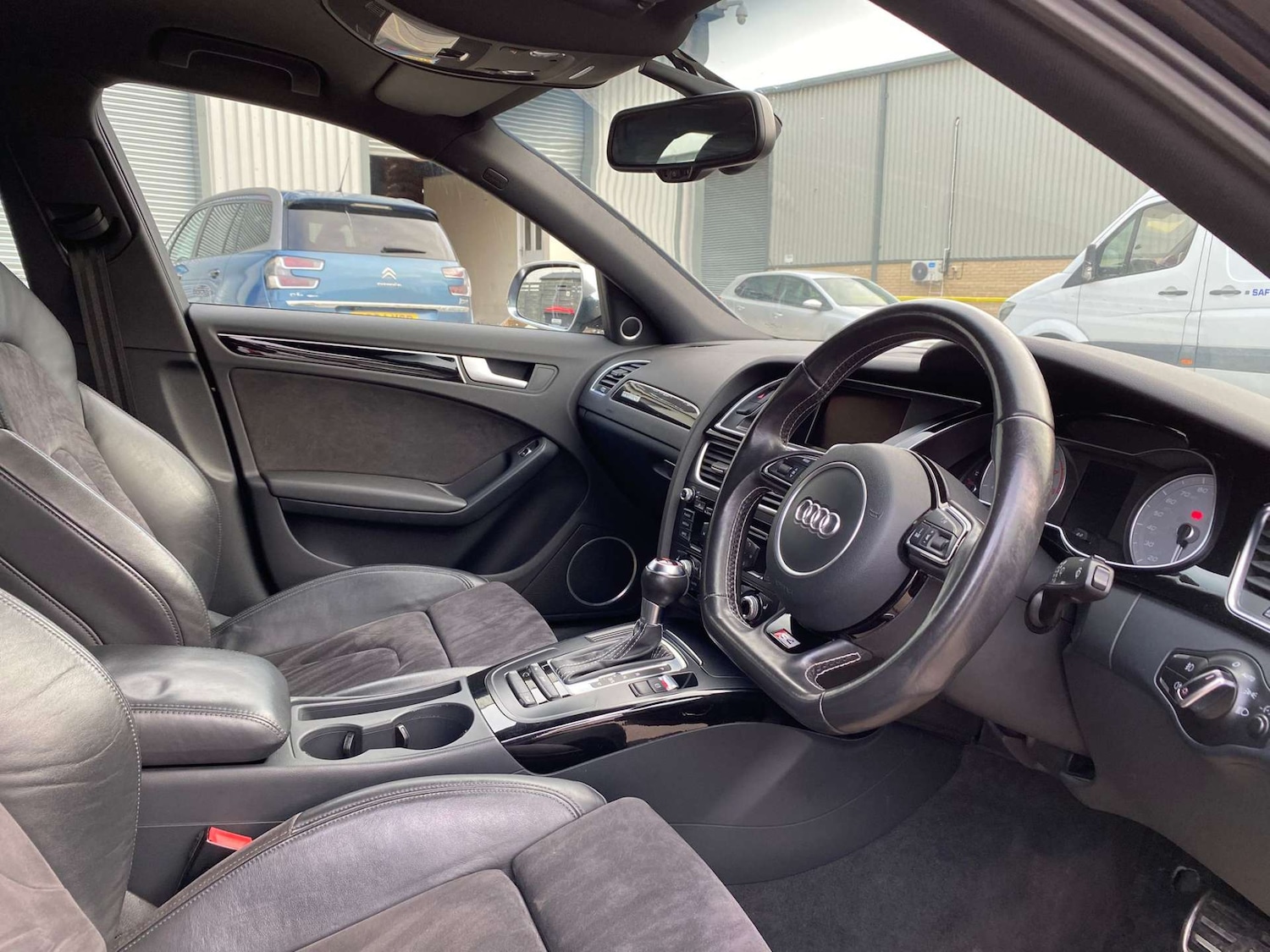 Used Audi A4 2014 for sale - 76703576: Photo 26