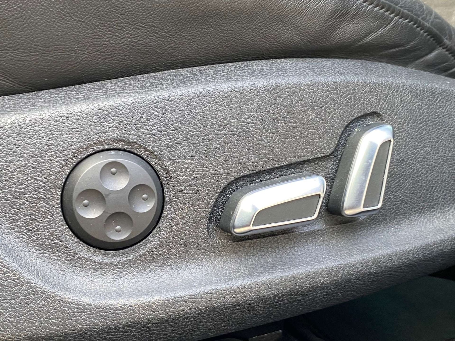 Used Audi A4 2014 for sale - 76703576: Photo 29