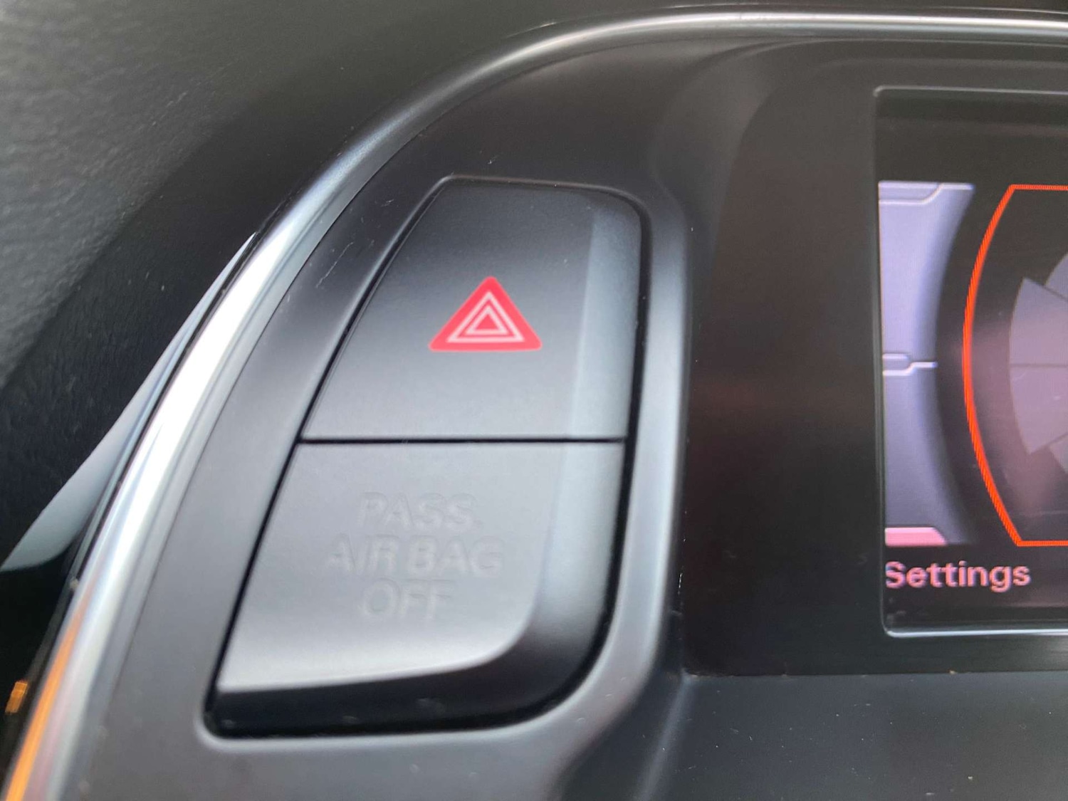 Used Audi A4 2014 for sale - 76703576: Photo 33