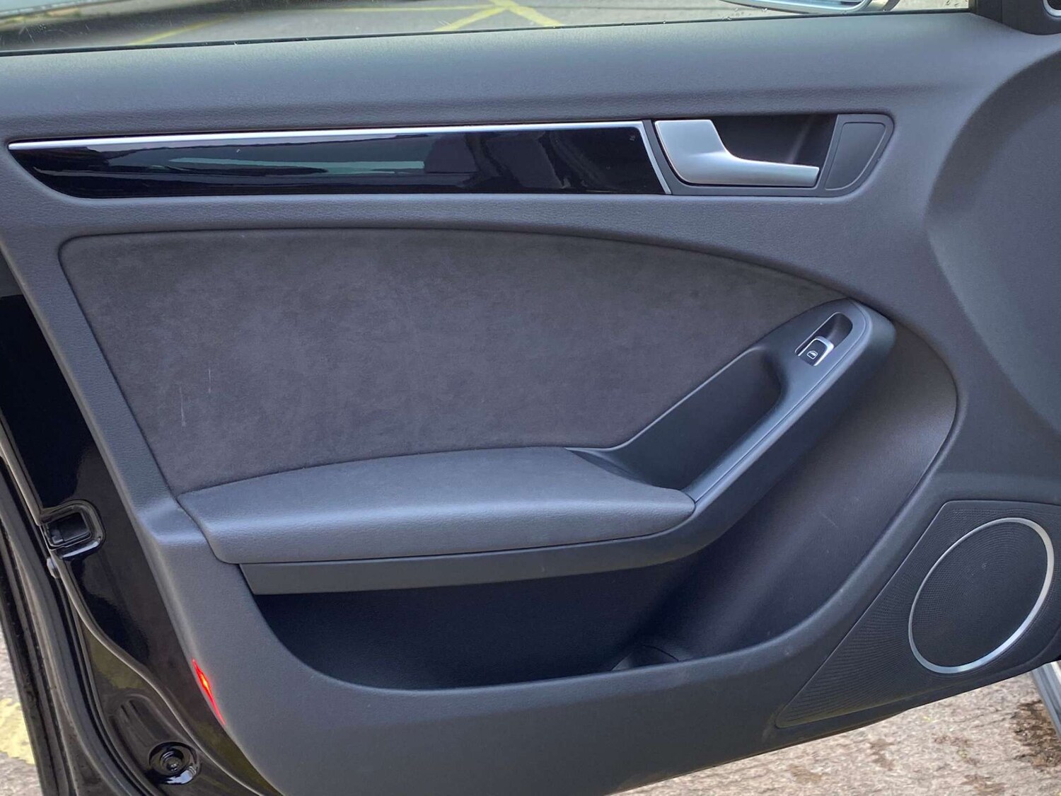 Used Audi A4 2014 for sale - 76703576: Photo 40