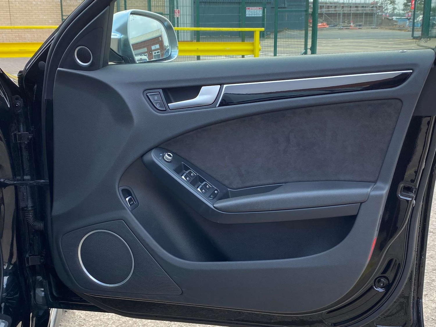 Used Audi A4 2014 for sale - 76703576: Photo 41