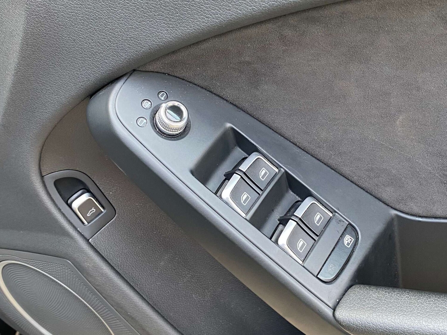 Used Audi A4 2014 for sale - 76703576: Photo 42