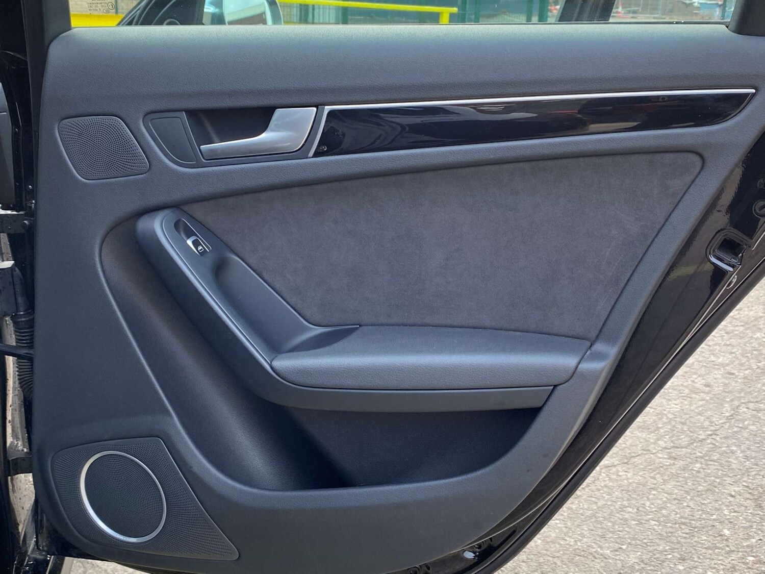 Used Audi A4 2014 for sale - 76703576: Photo 44