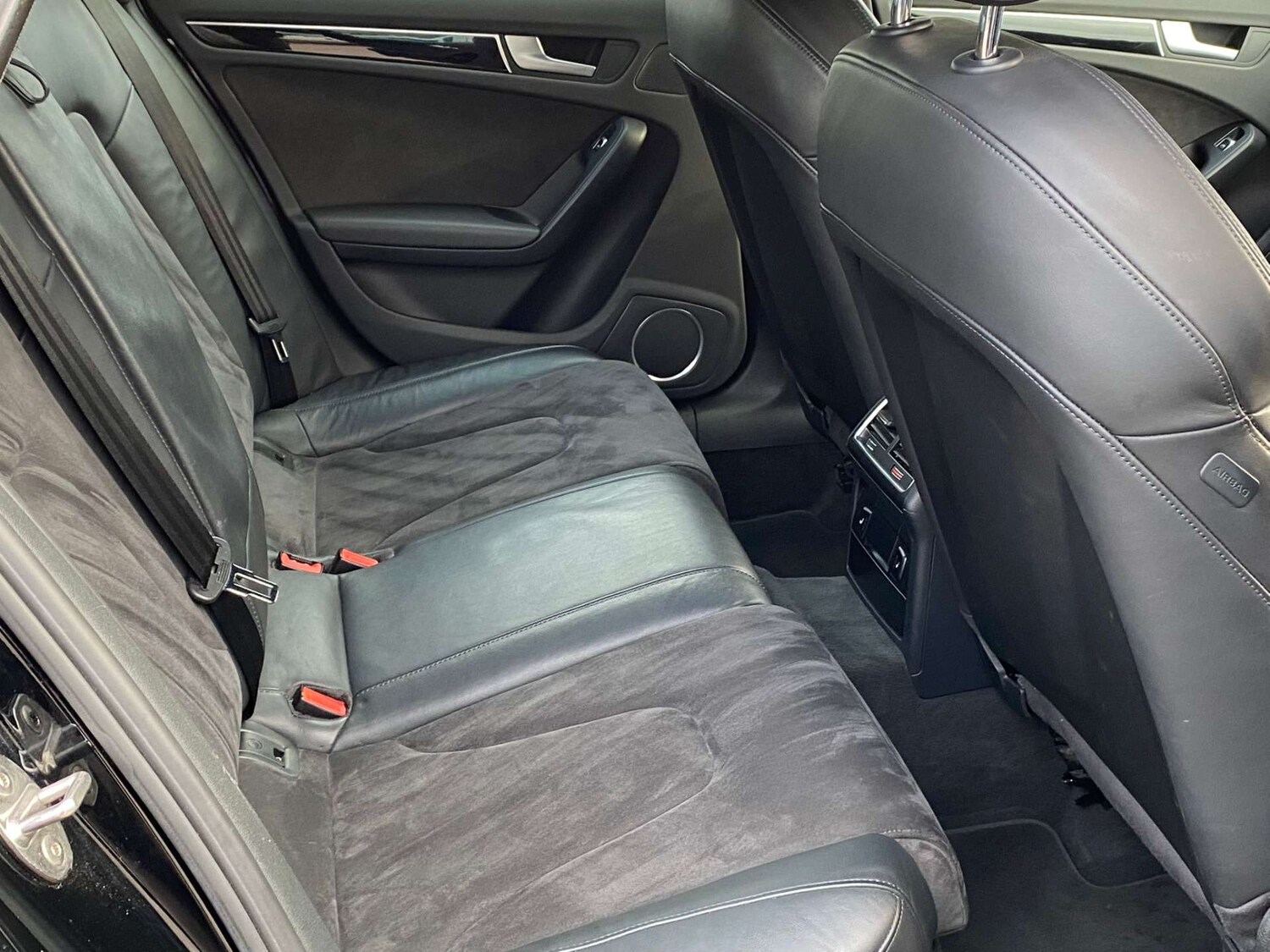 Used Audi A4 2014 for sale - 76703576: Photo 50