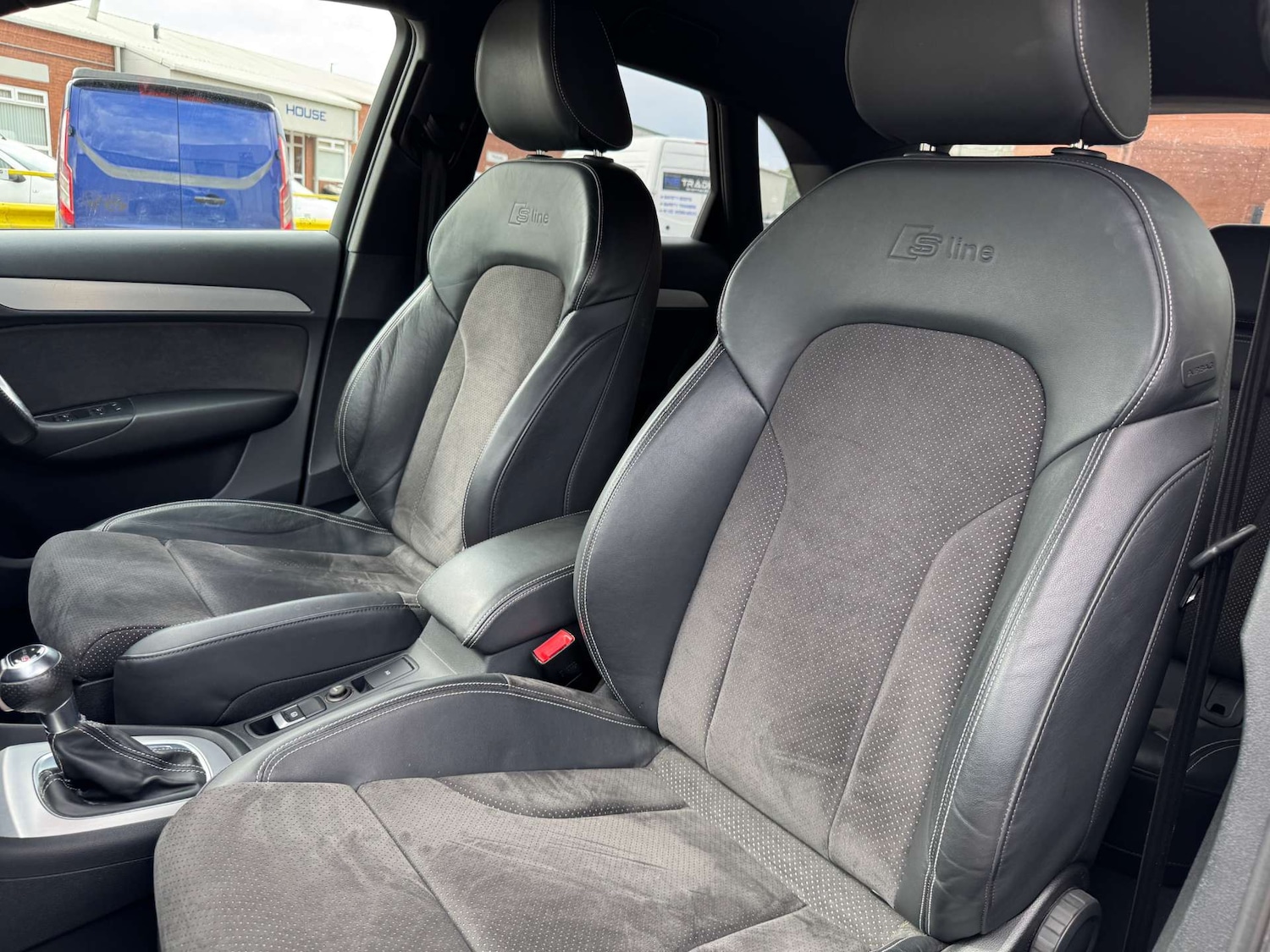 Used Audi Q3 2016 for sale - 76363677: Photo 15