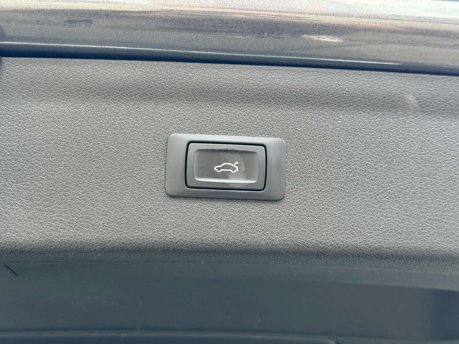 Used Audi Q3 2016 for sale - 76363677: Photo 23