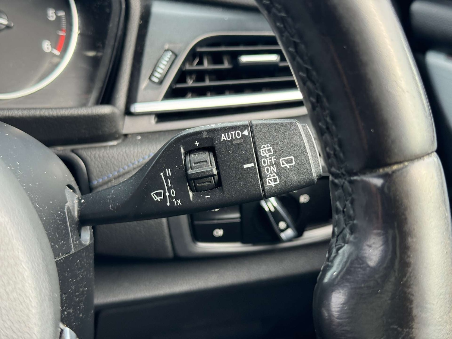 Used BMW 2 Series 2015 for sale - 76600603: Photo 17