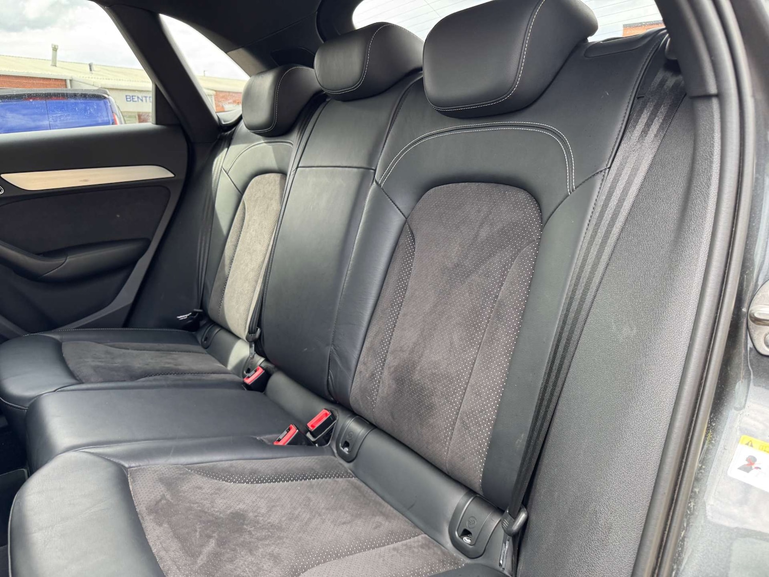 Used Audi Q3 2016 for sale - 76600696: Photo 19