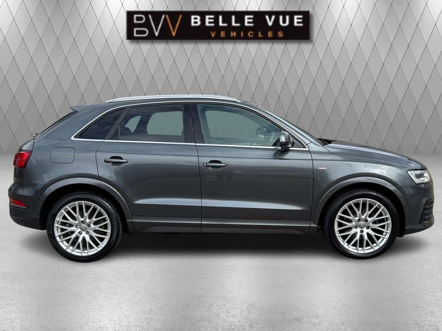 Used Audi Q3 2016 for sale - 76600696: Photo 2