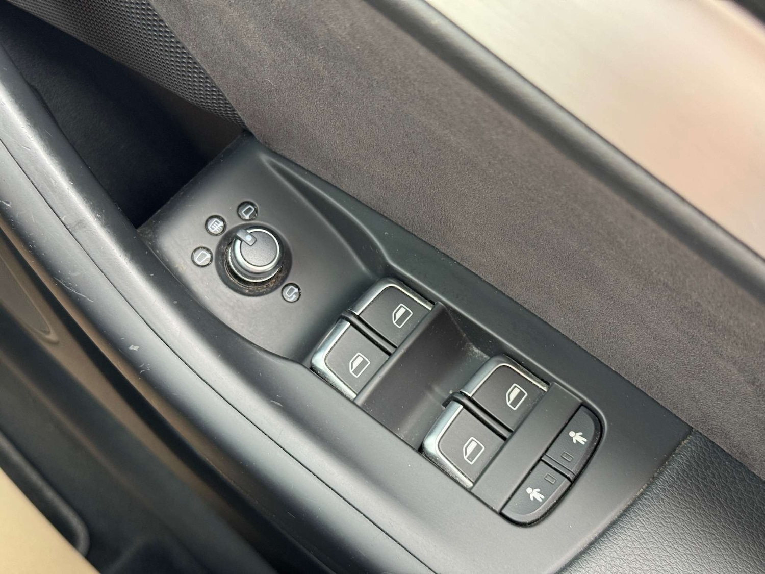 Used Audi Q3 2016 for sale - 76600696: Photo 34