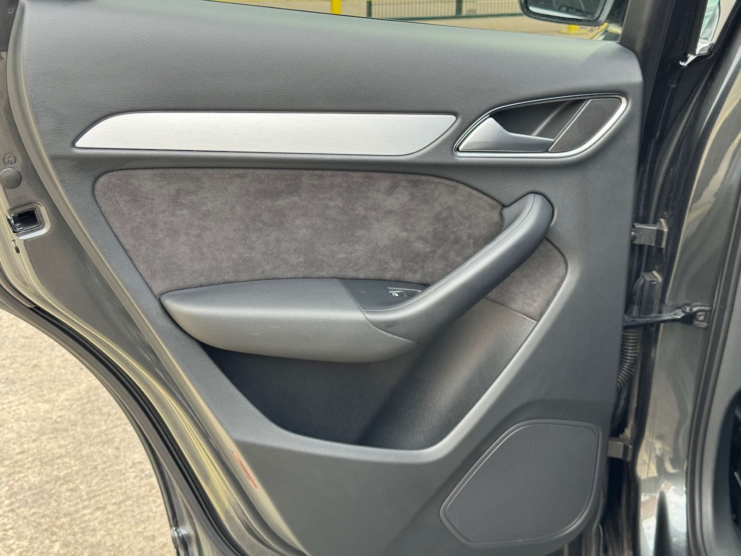 Used Audi Q3 2016 for sale - 76600696: Photo 51