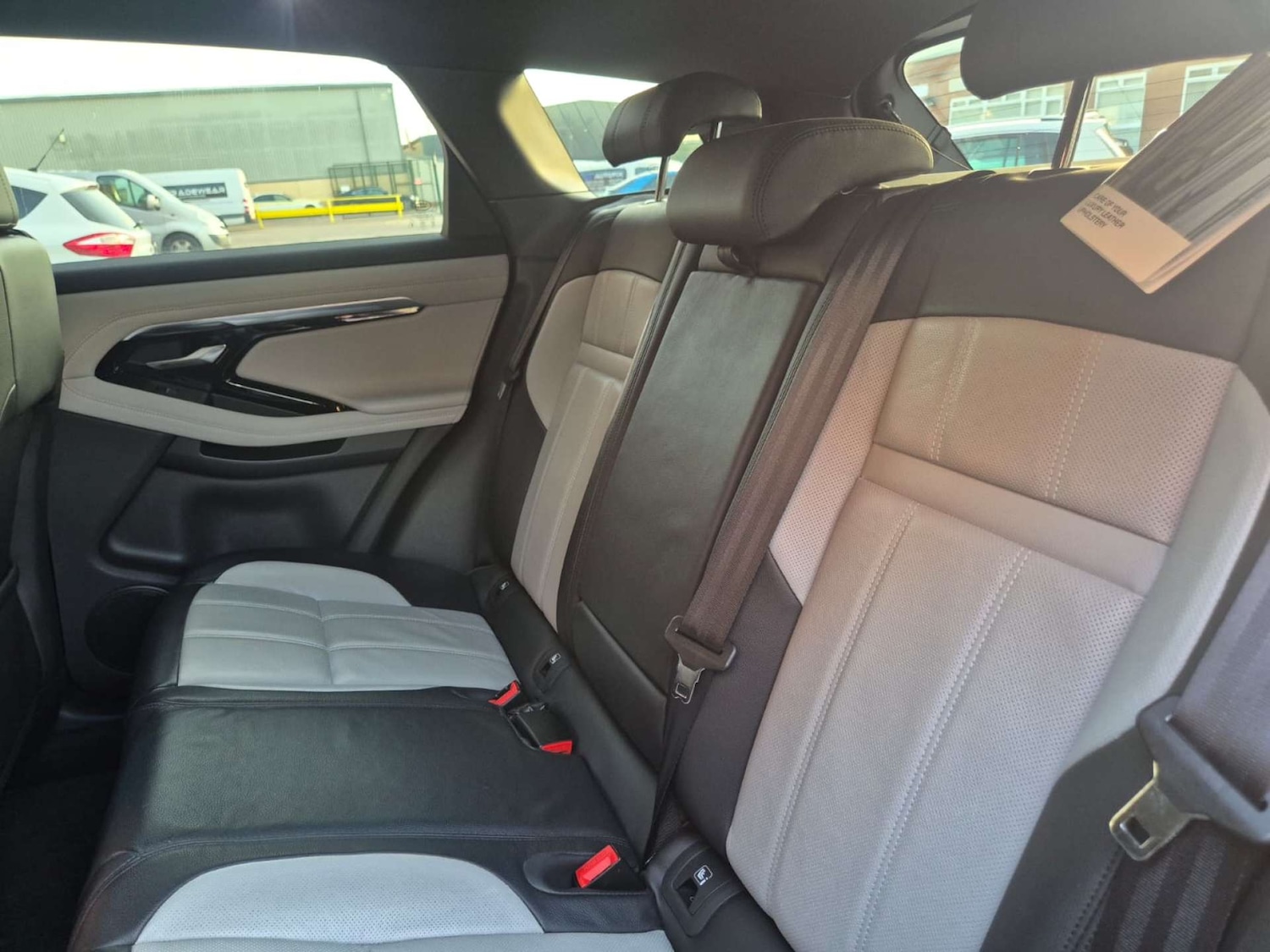 Used Land Rover Range Rover Evoque 2019 for sale - 76659855: Photo 26