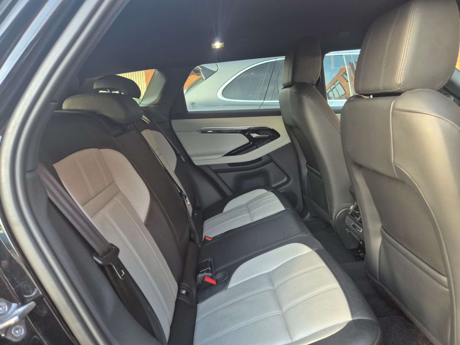 Used Land Rover Range Rover Evoque 2019 for sale - 76659855: Photo 29